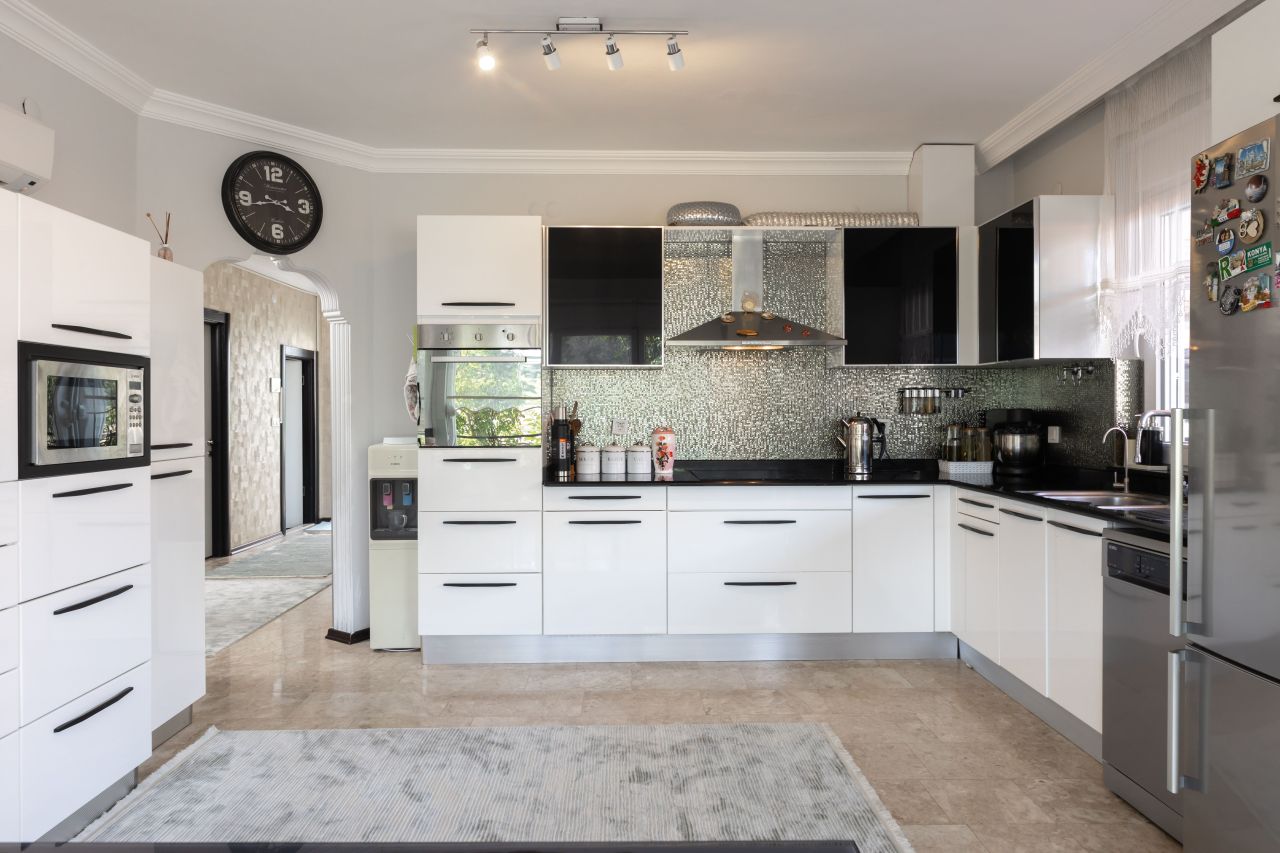 Дом в Анталии, Турция, 385 м² - фото 9