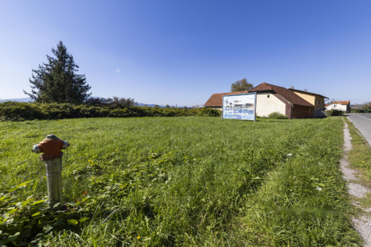 Земля в Любляне, Словения, 1 127 м² - фото 4