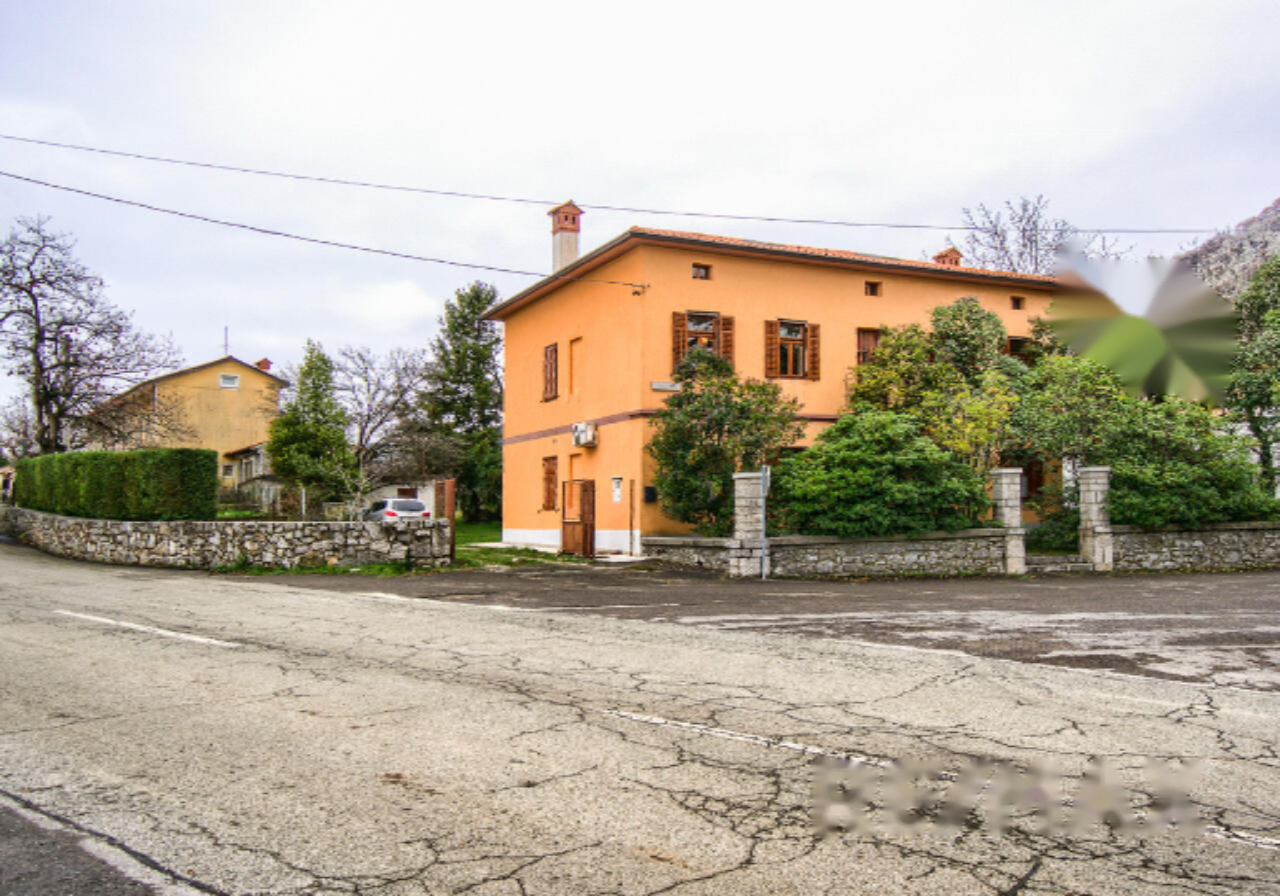 Ферма в Сежане, Словения, 3 327 м² - фото 7