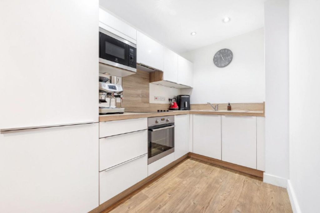 Квартира в Лондоне, Великобритания, 47 м² - фото 13