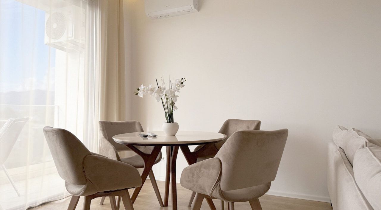 Квартира в Тивате, Черногория, 76 м² - фото 3