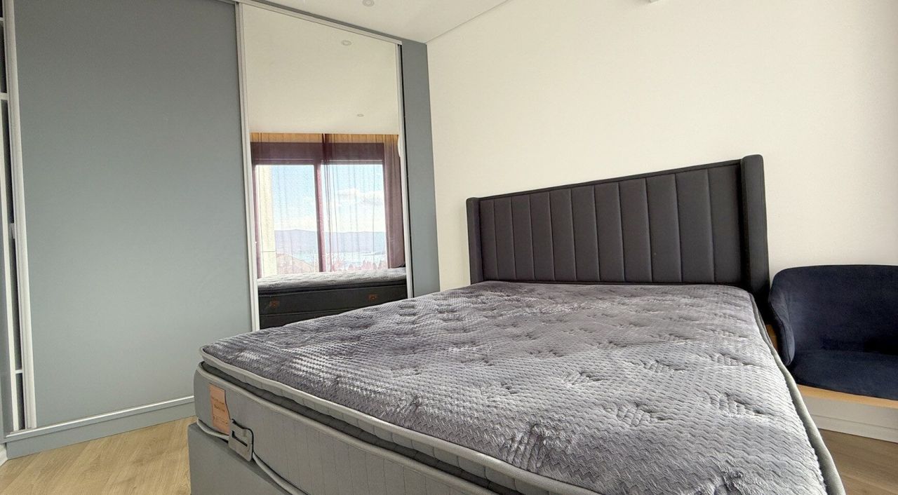 Квартира в Тивате, Черногория, 76 м² - фото 12