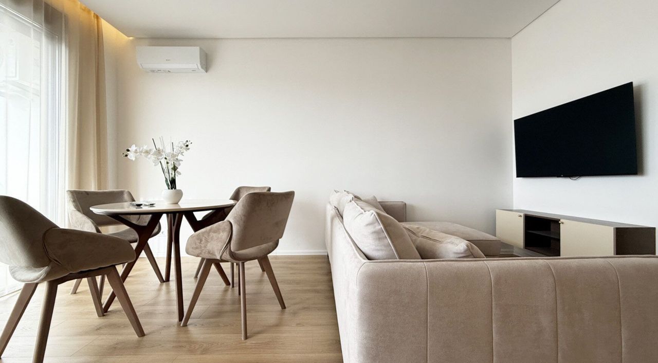 Квартира в Тивате, Черногория, 76 м² - фото 5