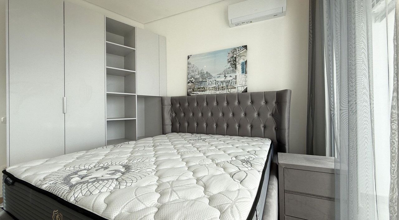 Квартира в Тивате, Черногория, 76 м² - фото 10