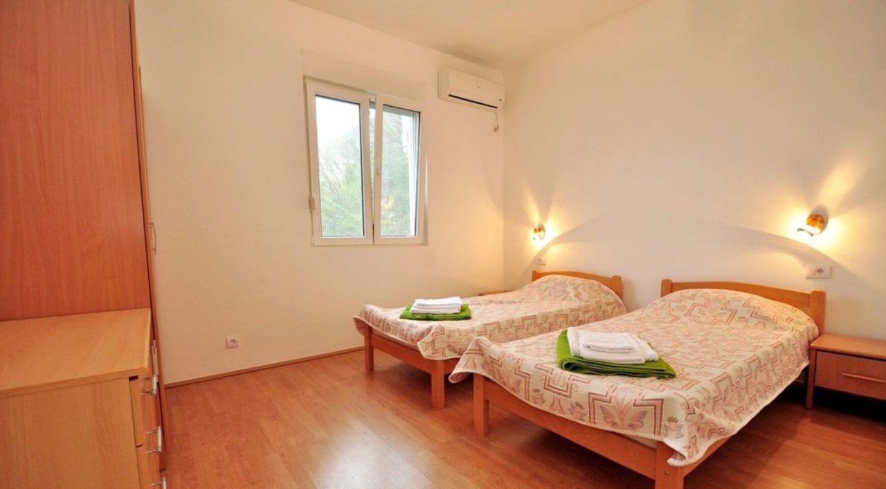 Вилла в Костанице, Черногория, 424 м² - фото 13