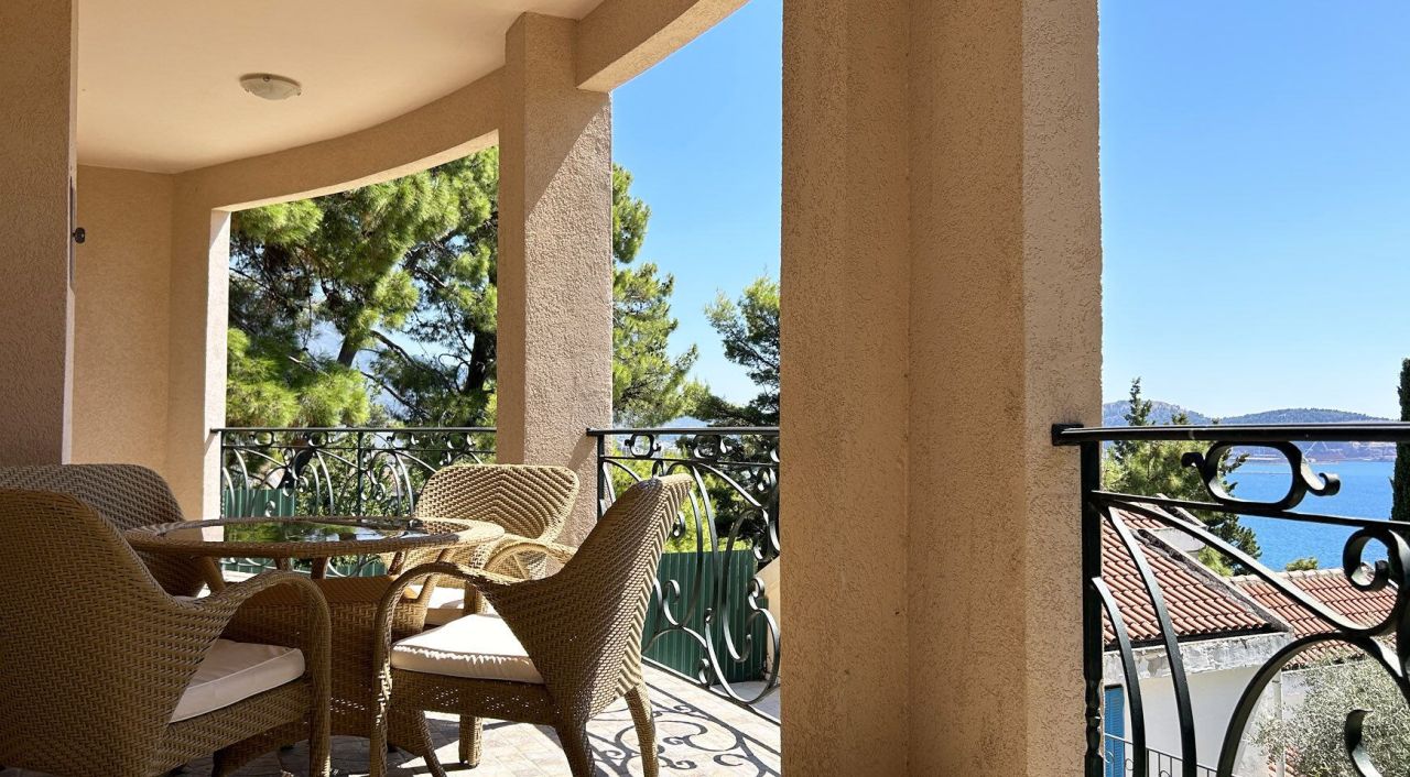 Вилла в Баре, Черногория, 200 м² - фото 10