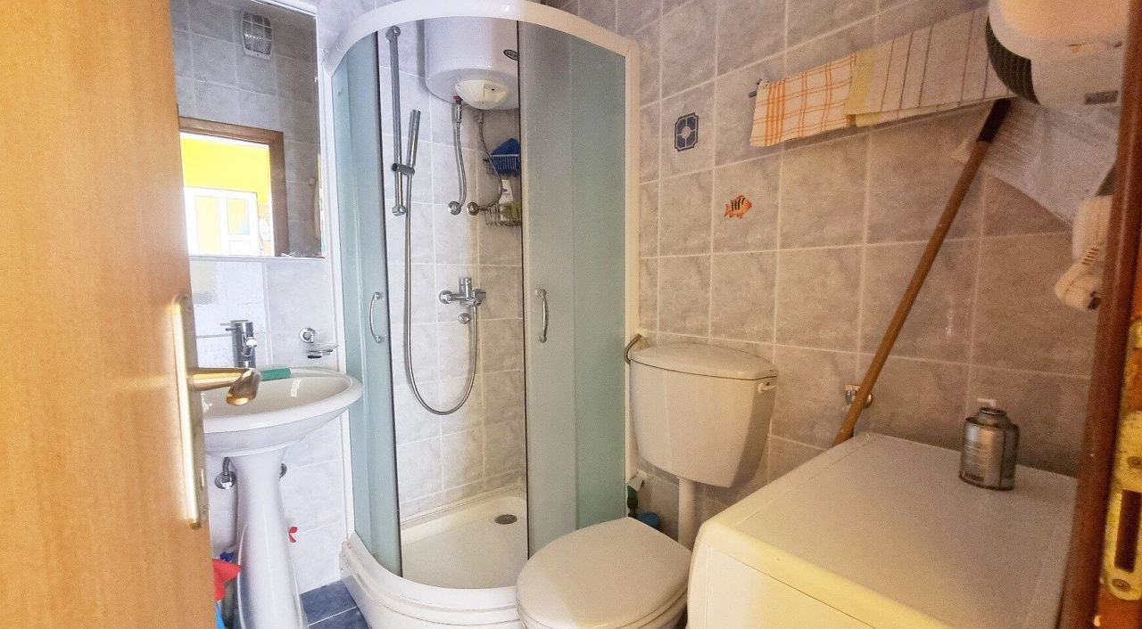 Квартира в Прчани, Черногория, 80 м² - фото 6