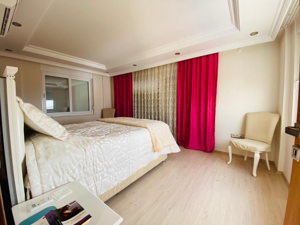 Вилла в Алании, Турция, 500 м² - фото 16