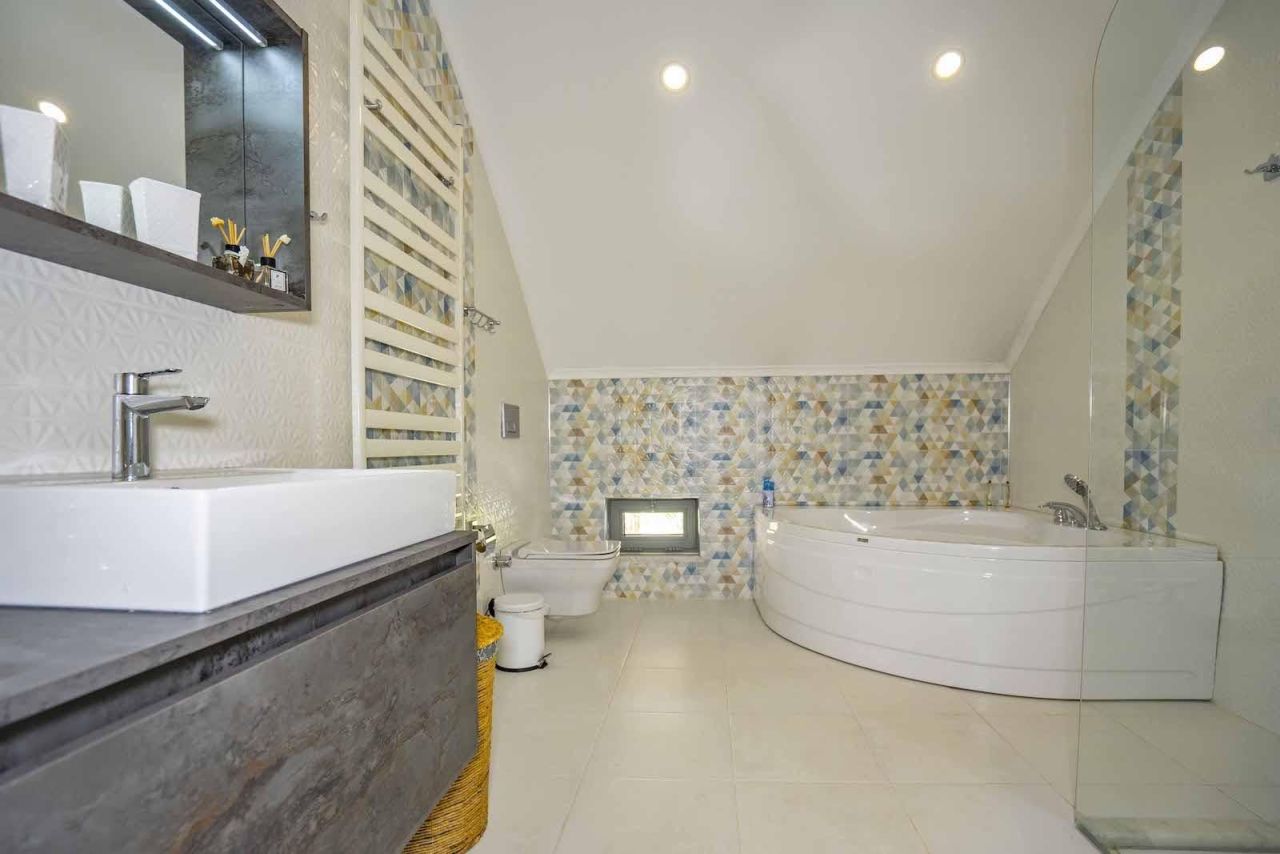 Вилла в Алании, Турция, 850 м² - фото 16