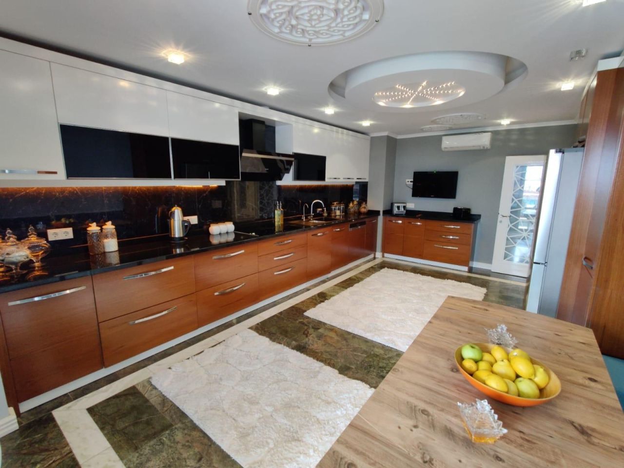 Квартира в Алании, Турция, 250 м² - фото 16