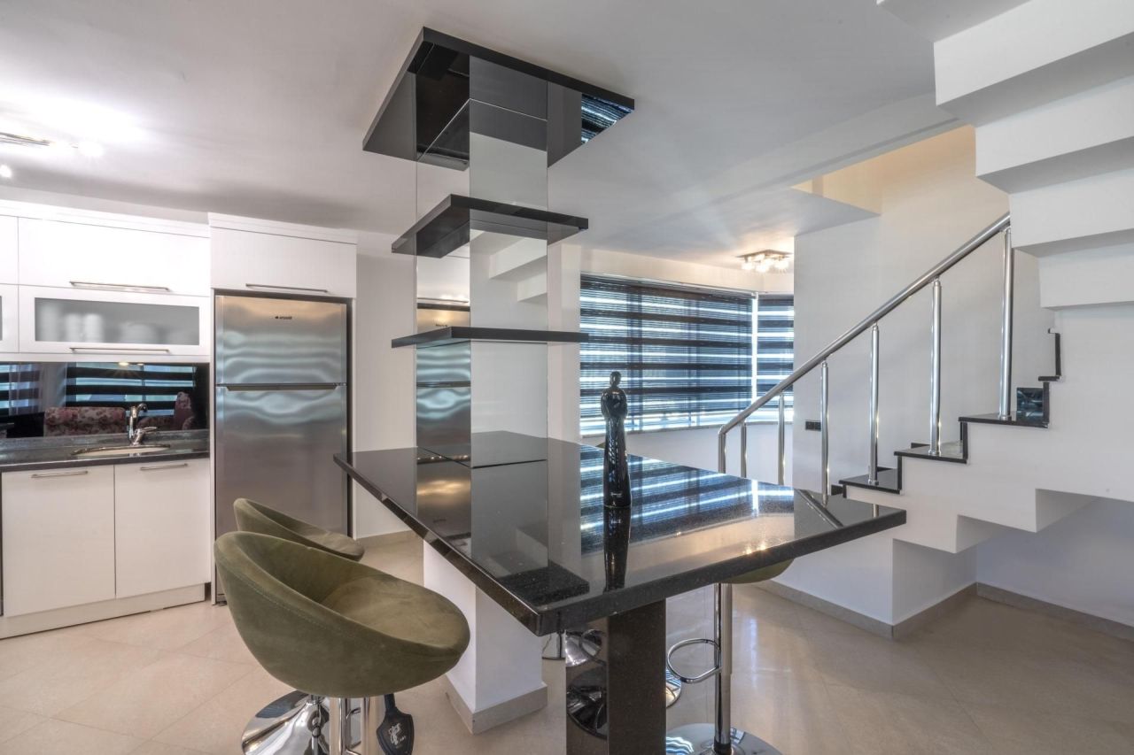 Квартира в Алании, Турция, 240 м² - фото 17