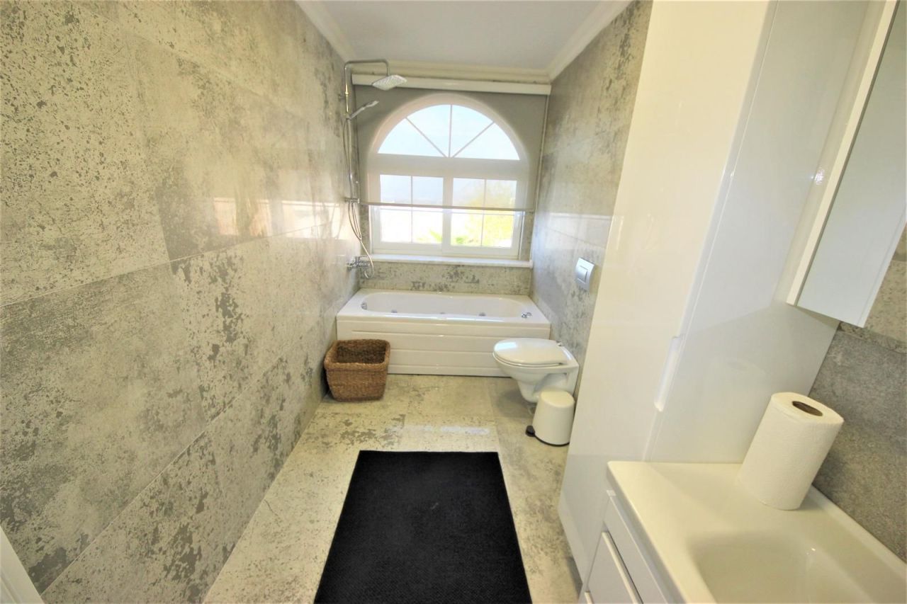 Вилла в Алании, Турция, 220 м² - фото 17