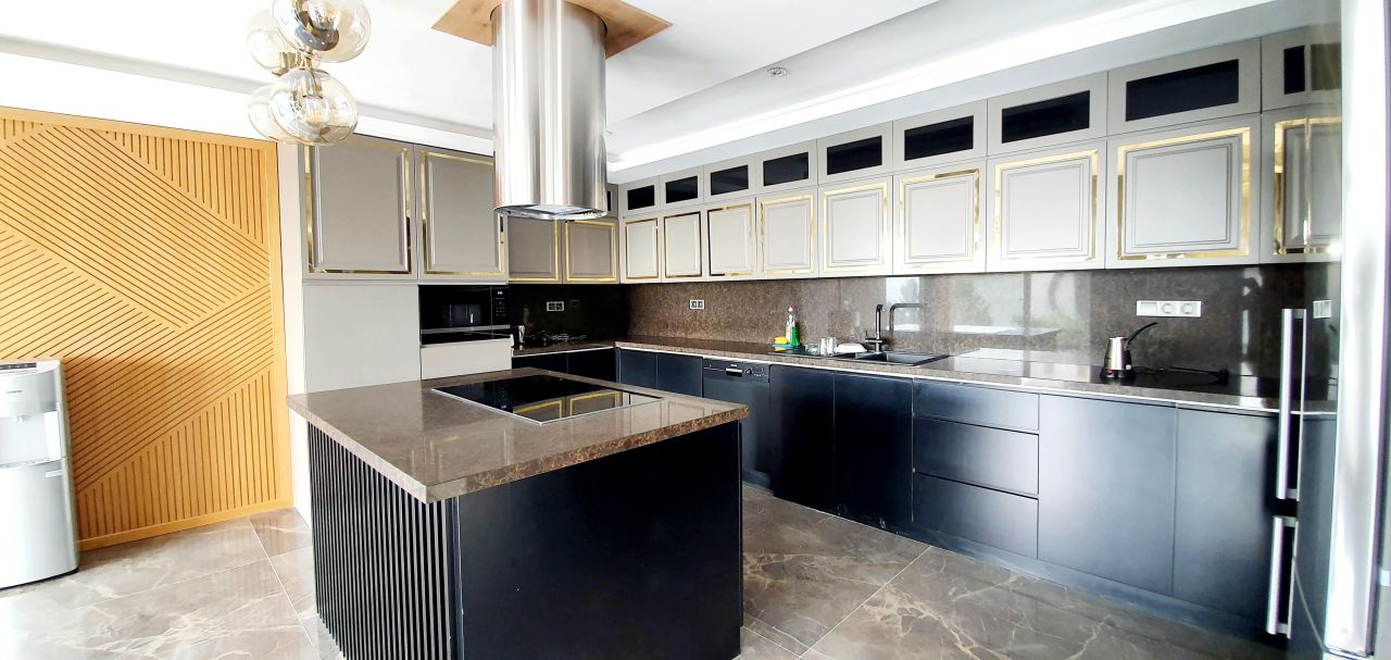 Вилла в Алании, Турция, 600 м² - фото 17