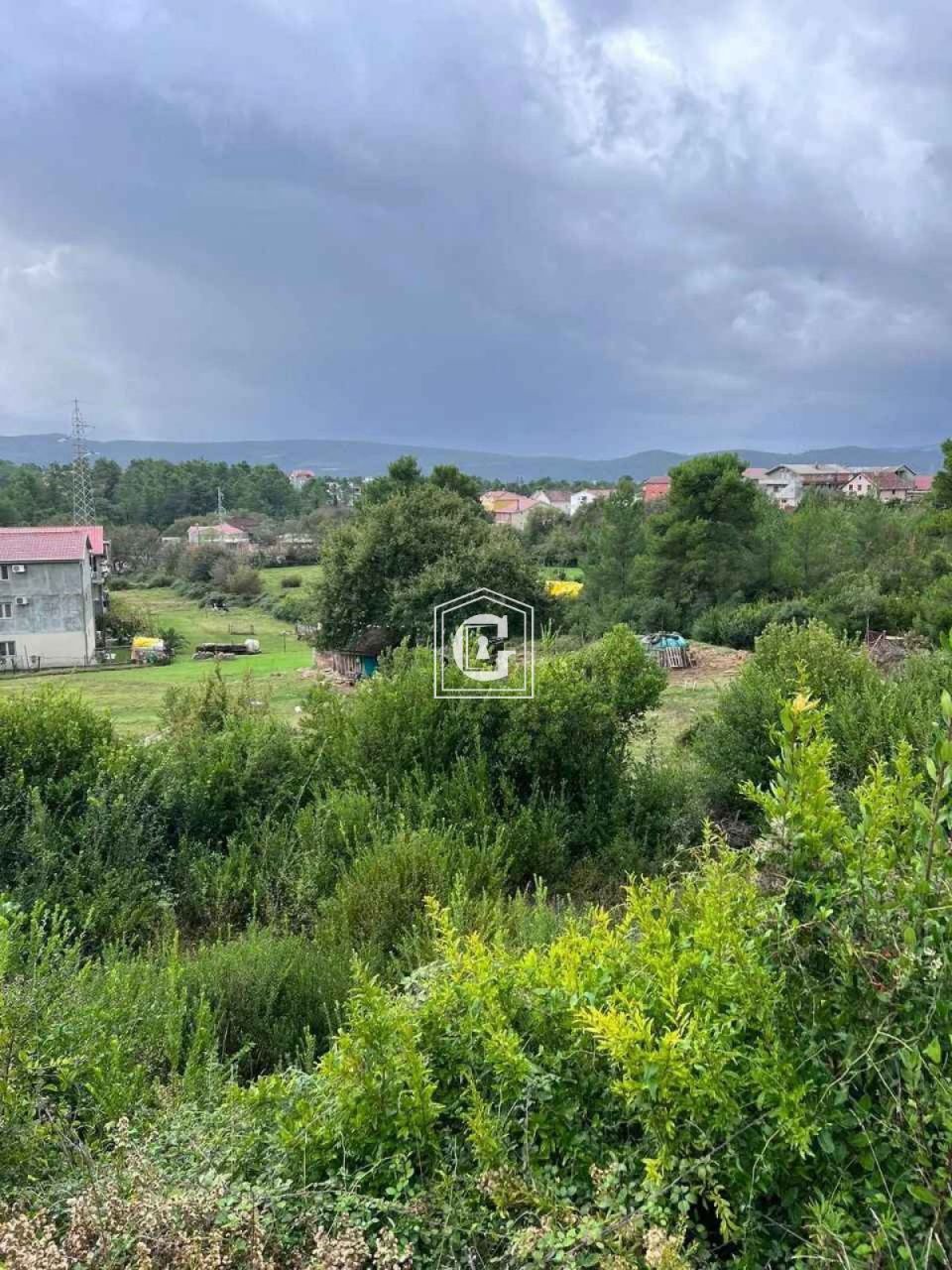 Земля в Тивате, Черногория, 745 м² - фото 1