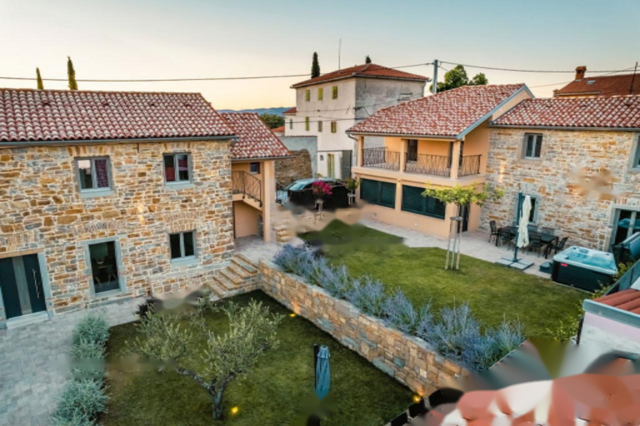 Дом в Копере, Словения, 274 м² - фото 1