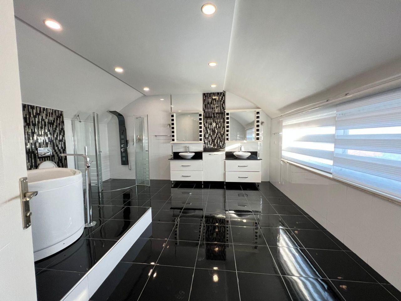 Вилла в Алании, Турция, 450 м² - фото 18