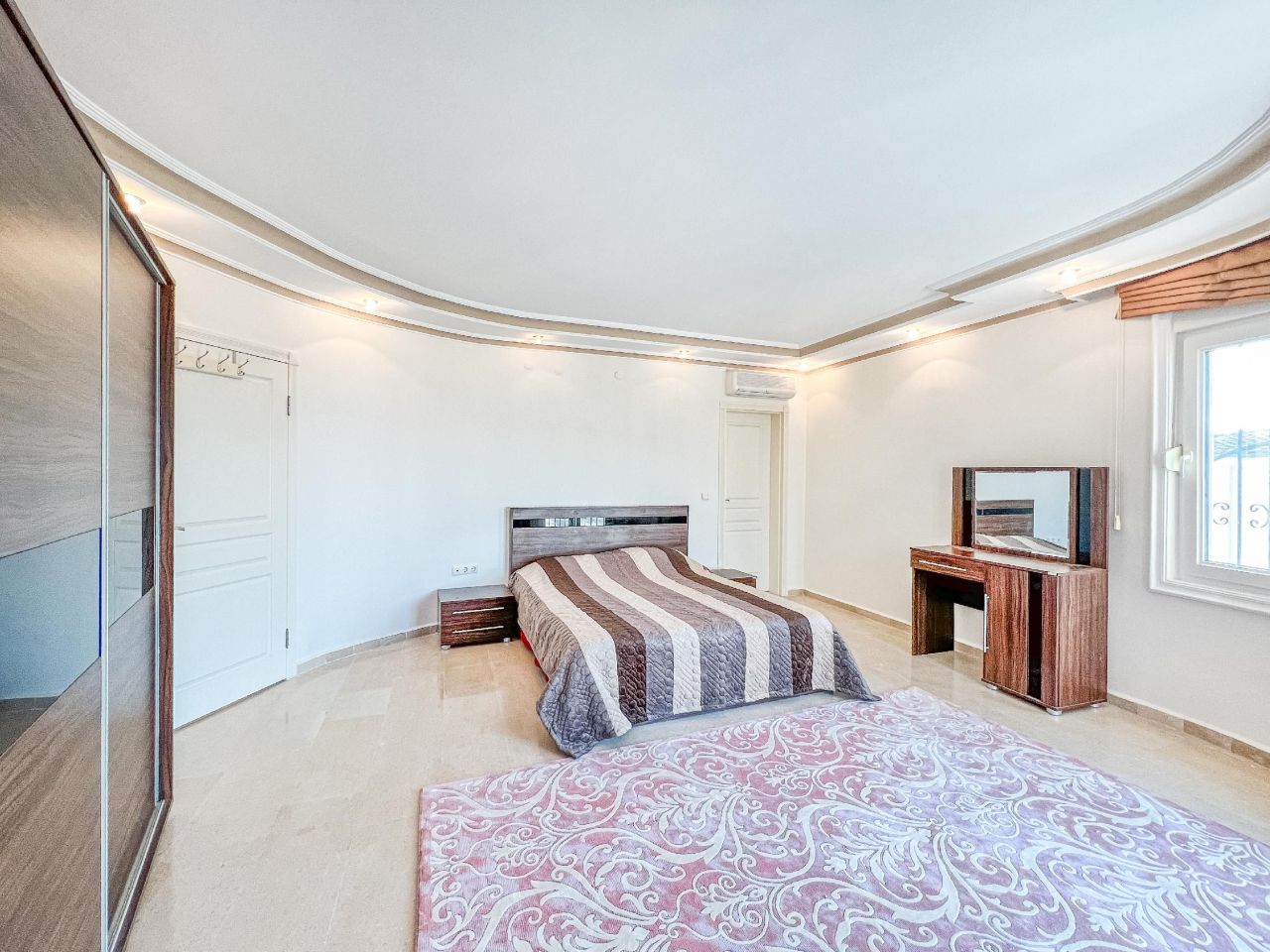 Вилла в Алании, Турция, 650 м² - фото 19