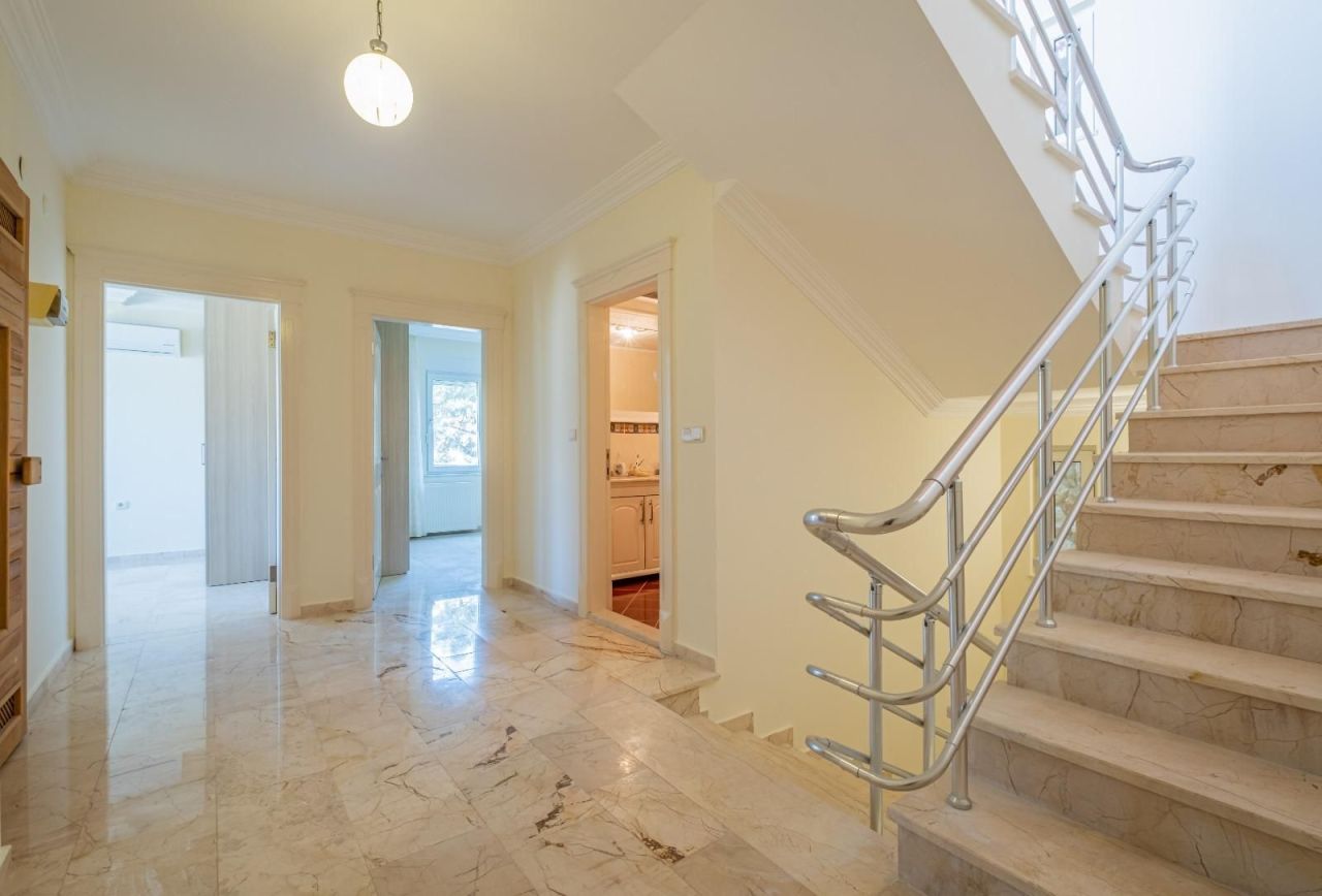 Вилла в Алании, Турция, 280 м² - фото 19