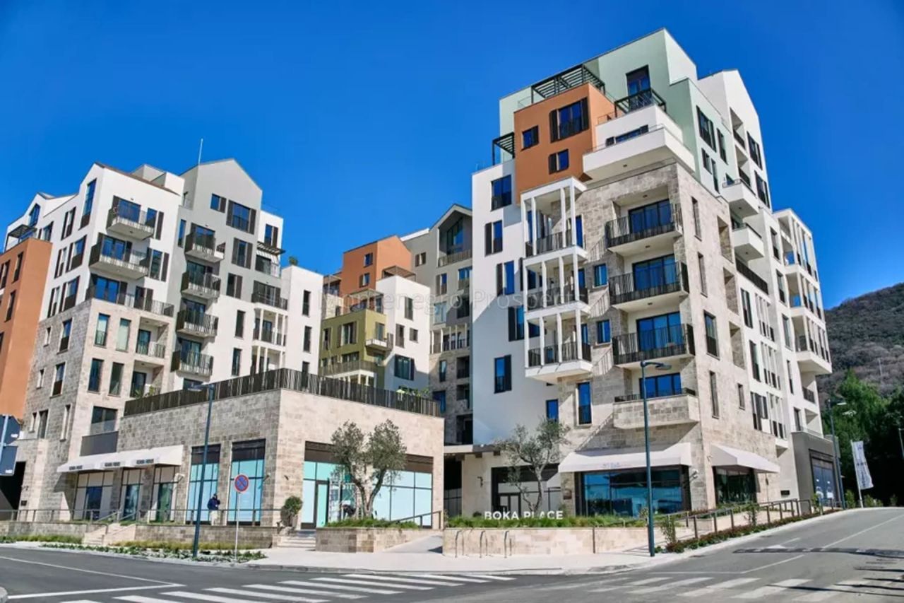 Апартаменты в Тивате, Черногория, 73 м² - фото 2