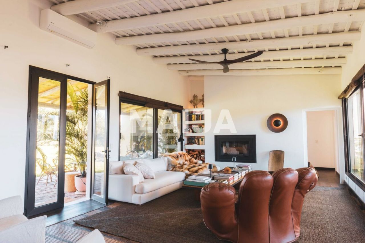 Дом San Carlos, Уругвай, 320 м² - фото 4