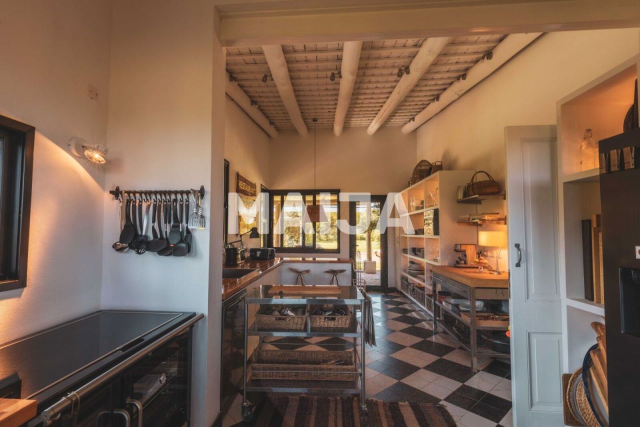 Дом San Carlos, Уругвай, 320 м² - фото 8