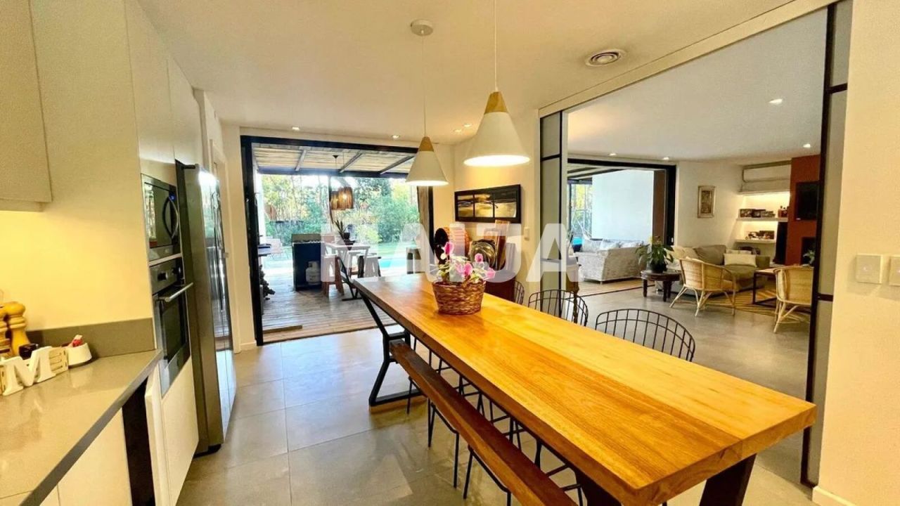 Дом Punta Ballena, Уругвай, 270 м² - фото 8