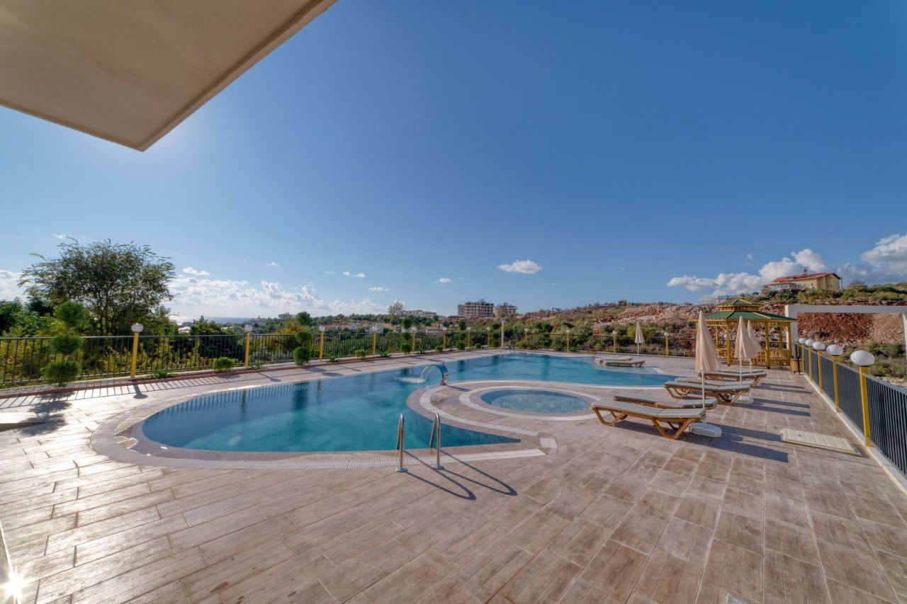 Апартаменты в Алании, Турция, 55 м² - фото 14