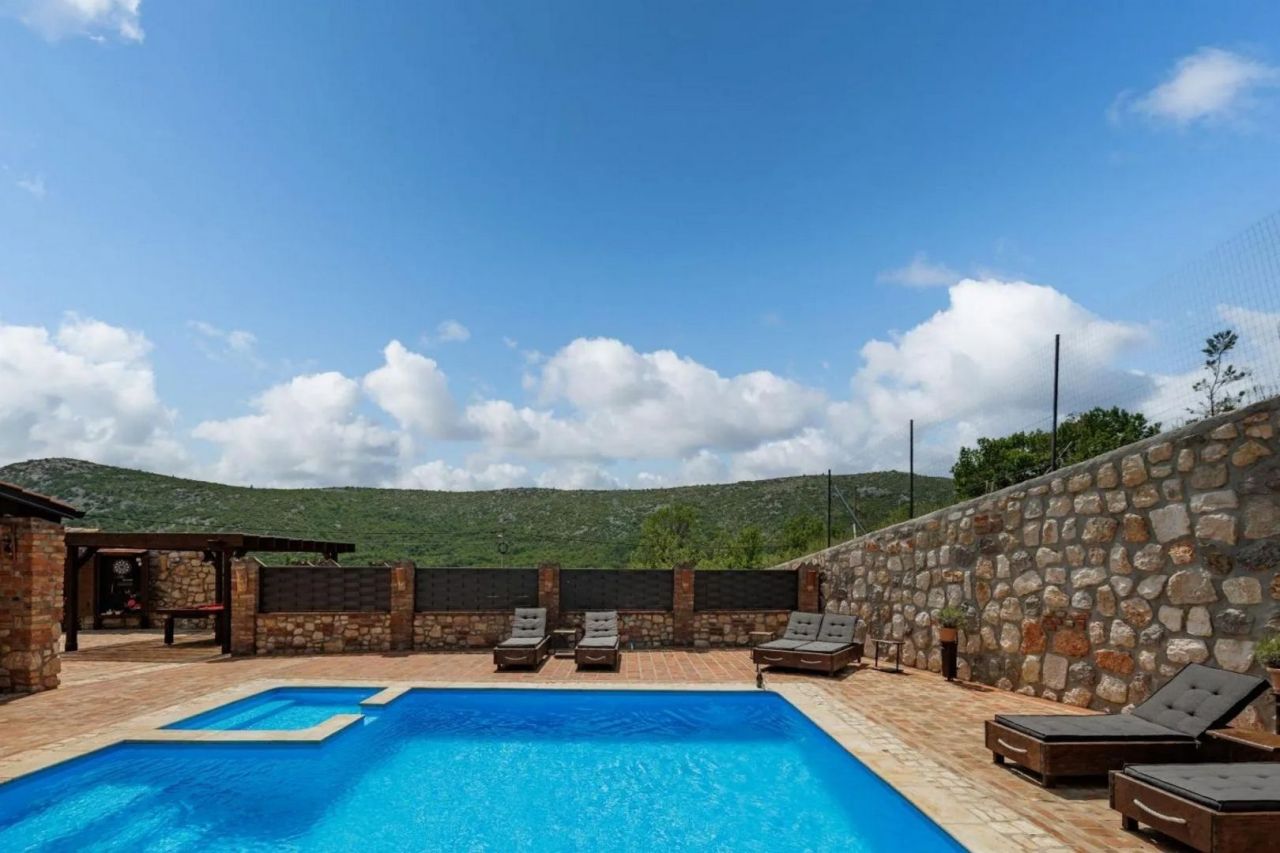 Вилла Drivenik, Хорватия, 200 м² - фото 4