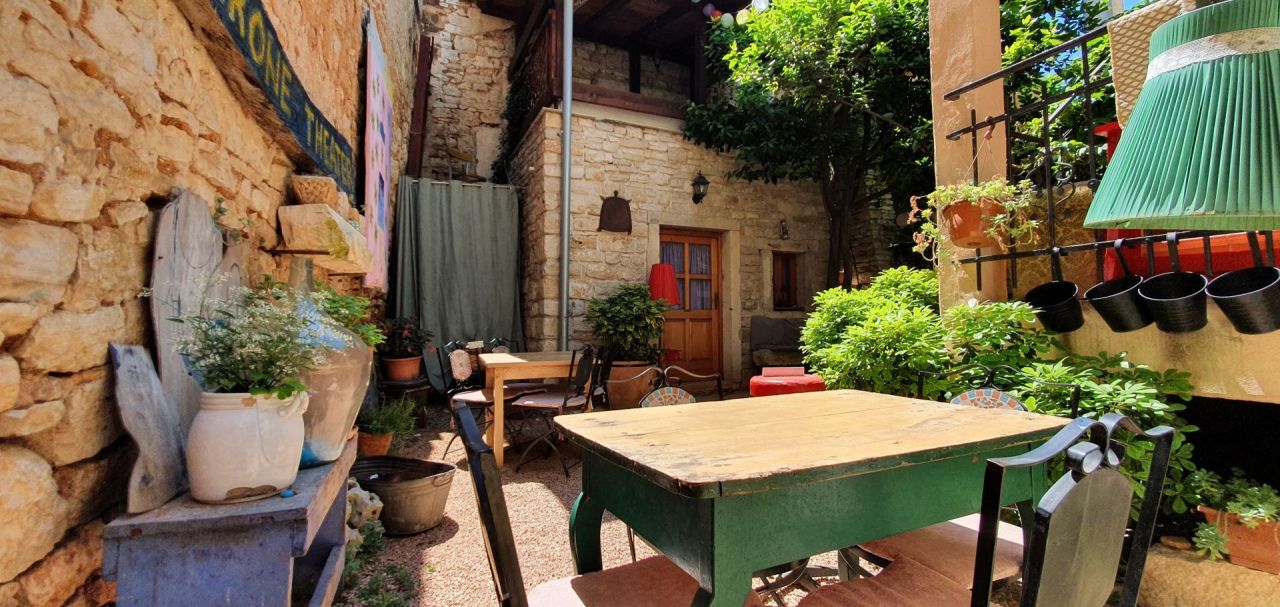 Отель, гостиница Bale, Хорватия, 400 м² - фото 11