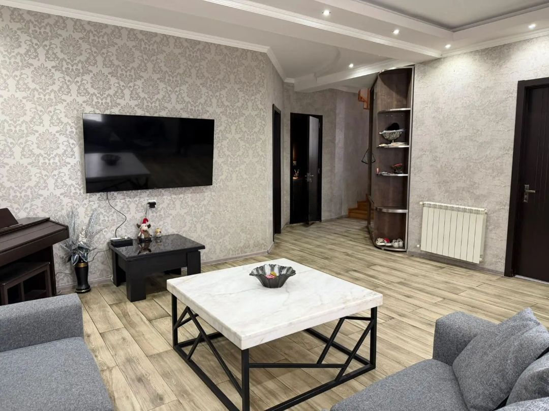 Дом в Тбилиси, Грузия, 190 м² - фото 3