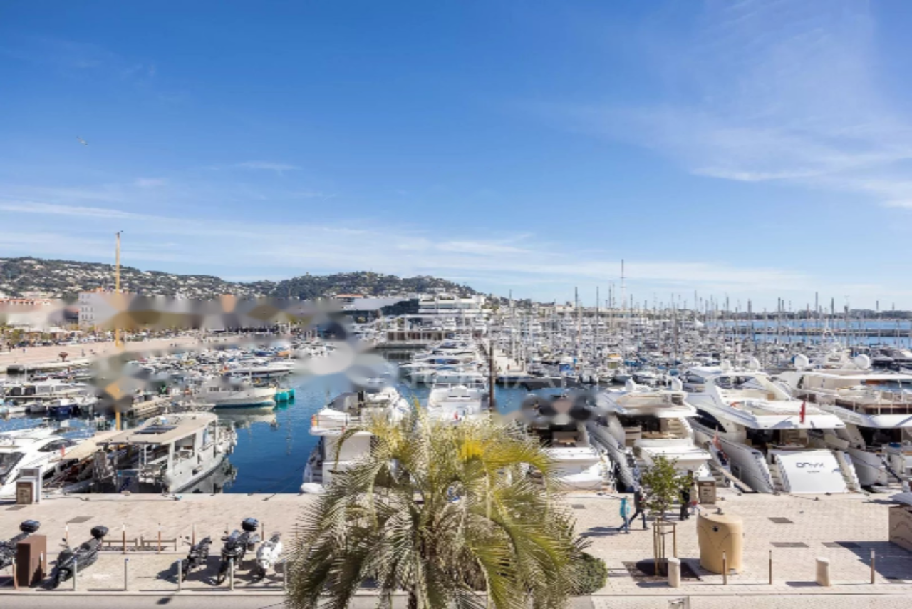 Квартира в Каннах, Франция, 55 м² - фото 1