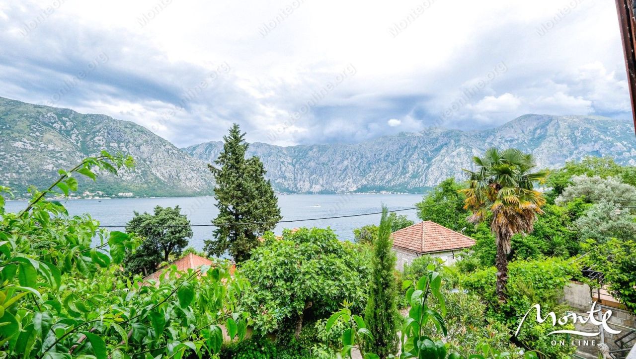 Вилла в Столиве, Черногория, 100 м² - фото 1