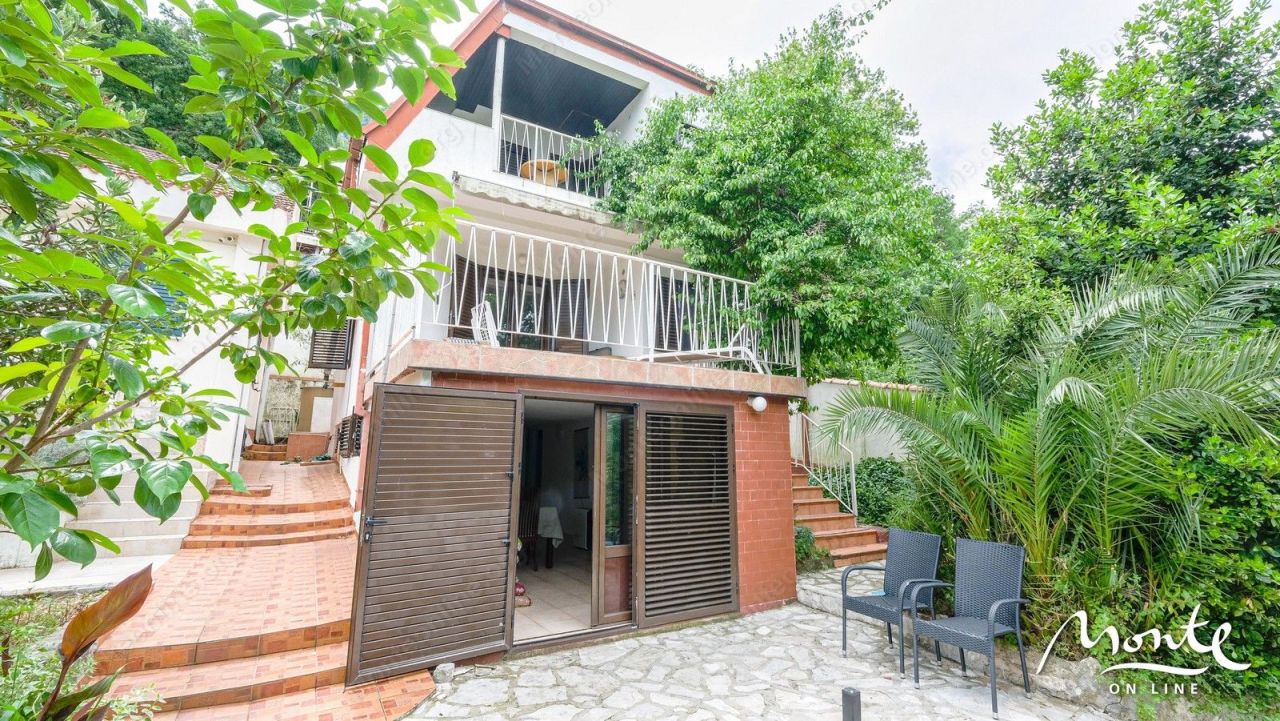 Вилла в Столиве, Черногория, 100 м² - фото 3