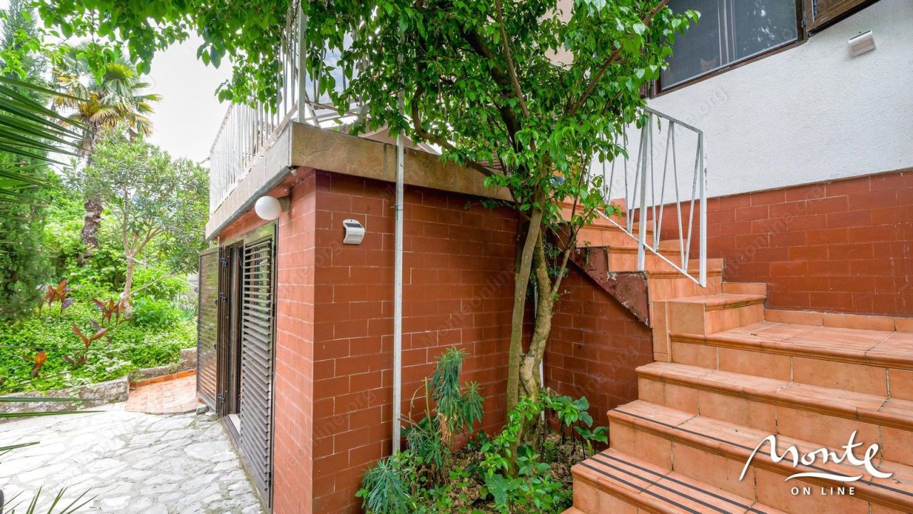 Вилла в Столиве, Черногория, 100 м² - фото 4