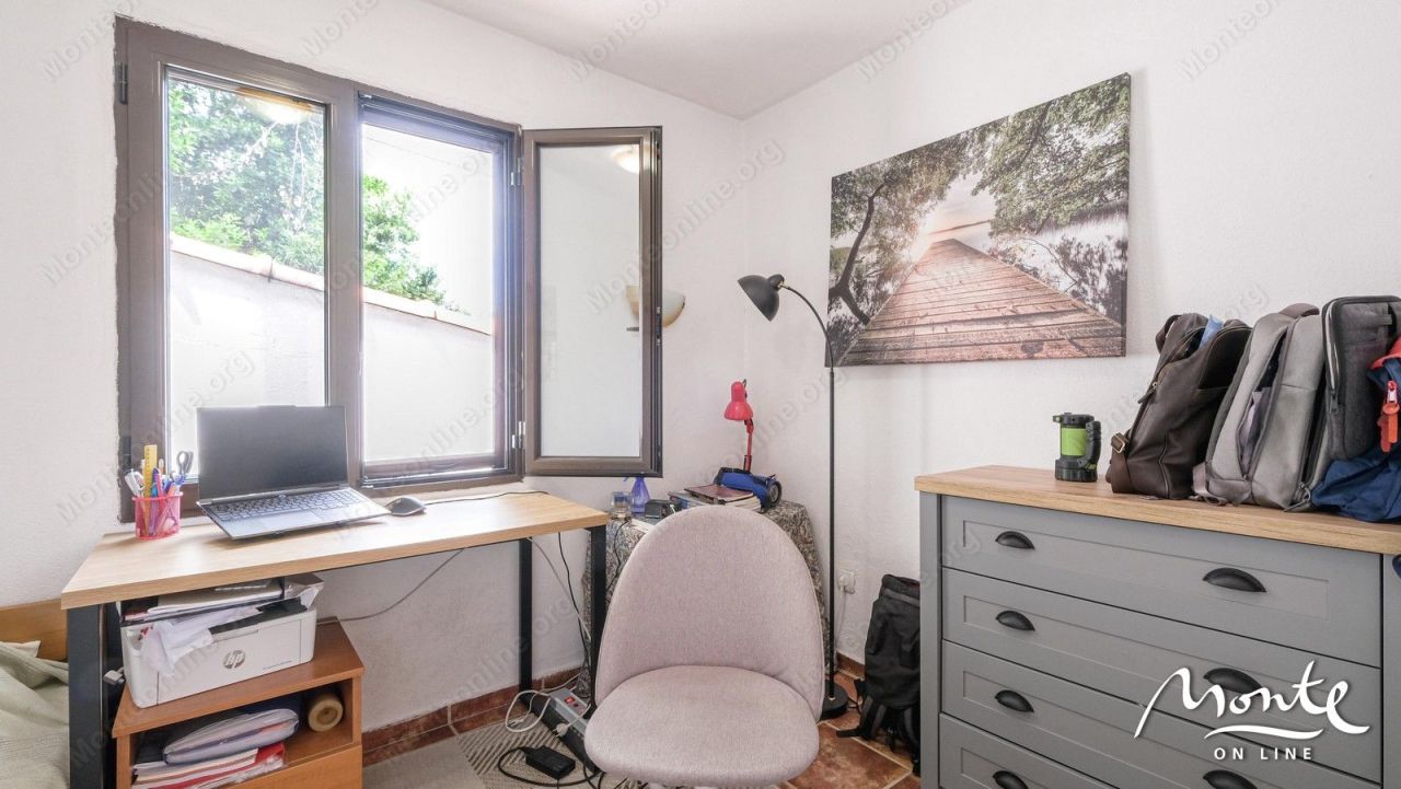 Вилла в Столиве, Черногория, 100 м² - фото 11