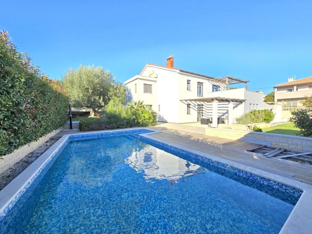 Дом в Пуле, Хорватия, 250 м² - фото 1