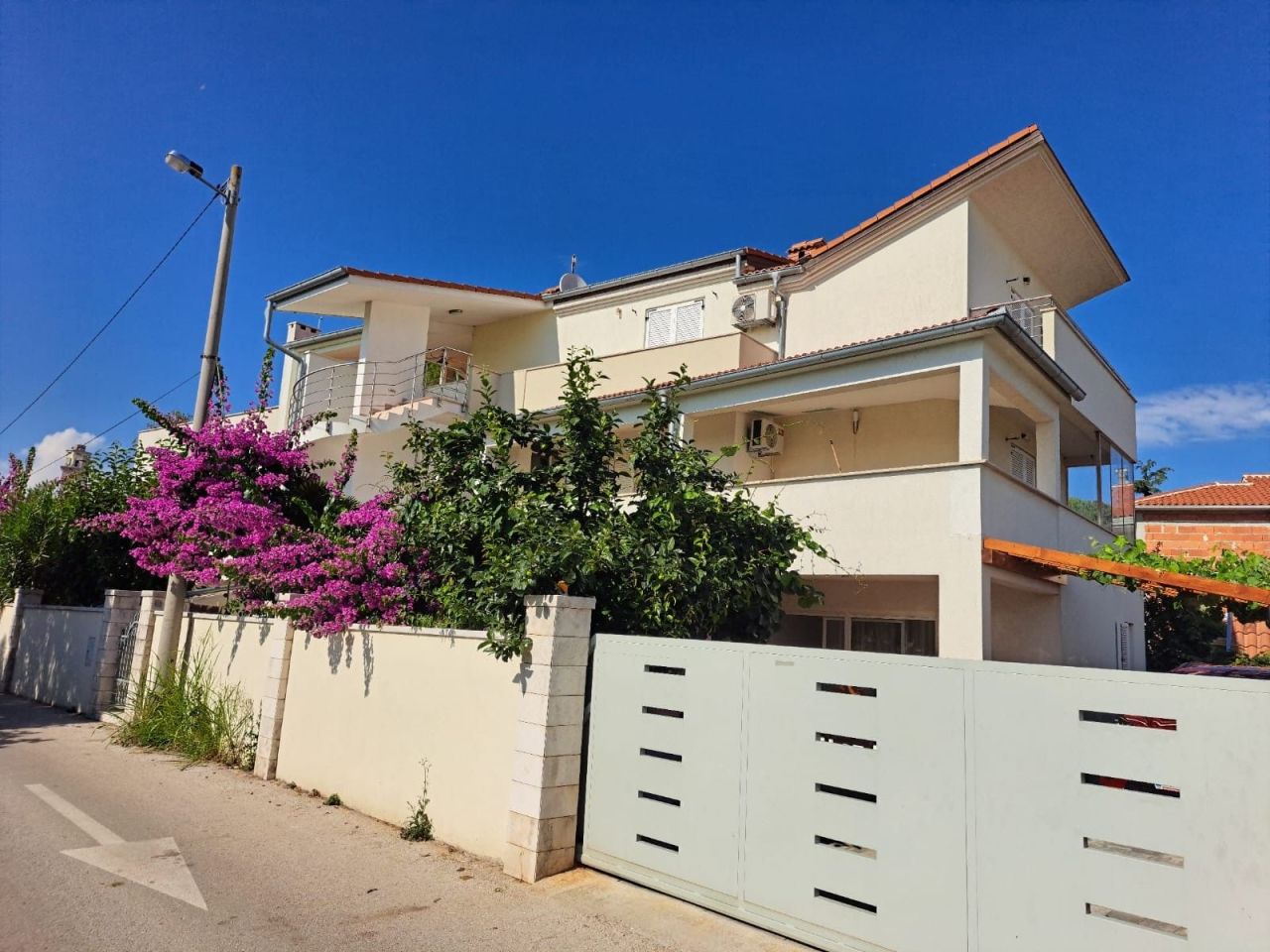 Дом в Премантуре, Хорватия, 240 м² - фото 1