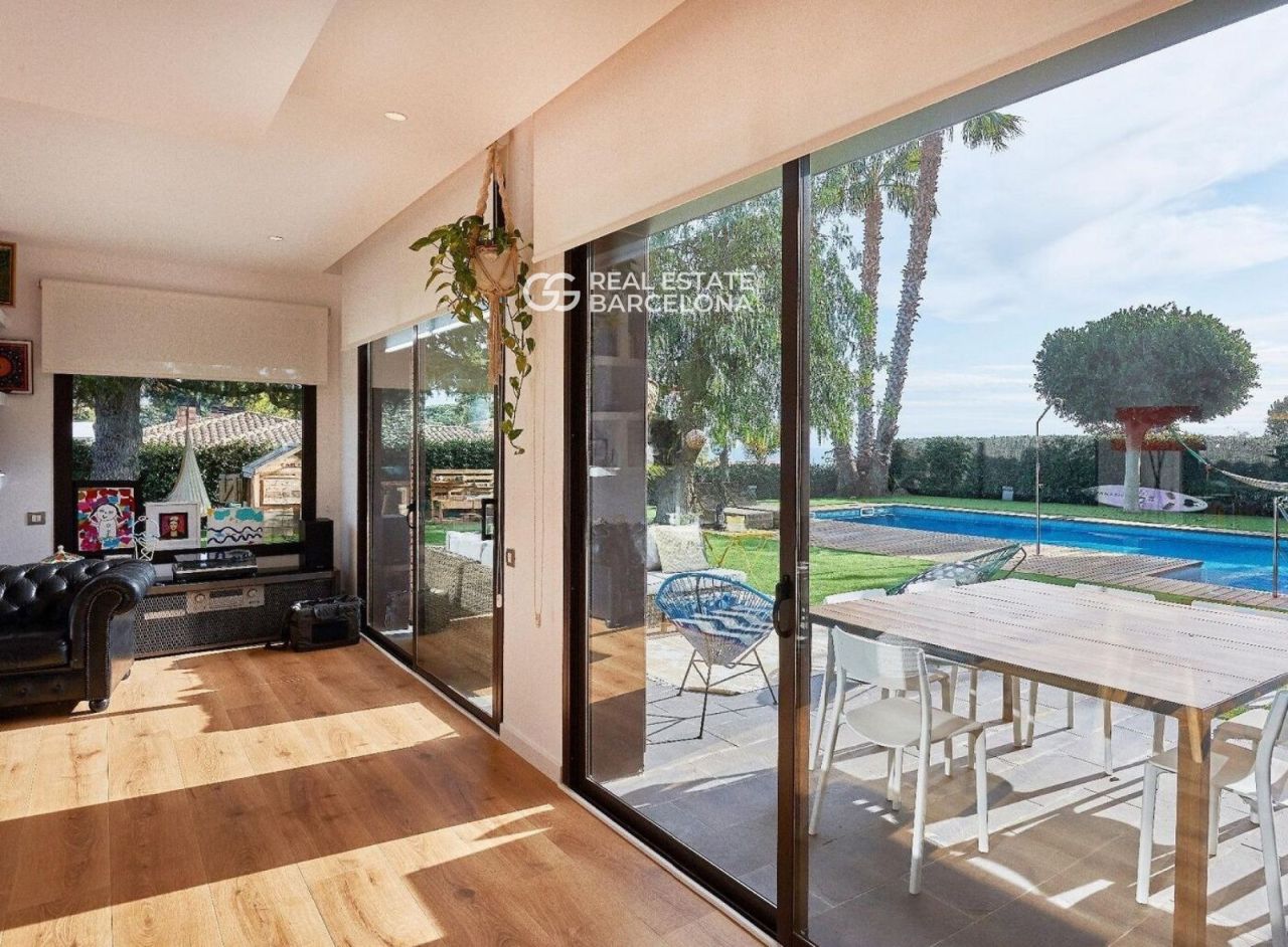 Дом Barcelona, Sant Andreu de Llavaneres, Испания, 372 м² - фото 8