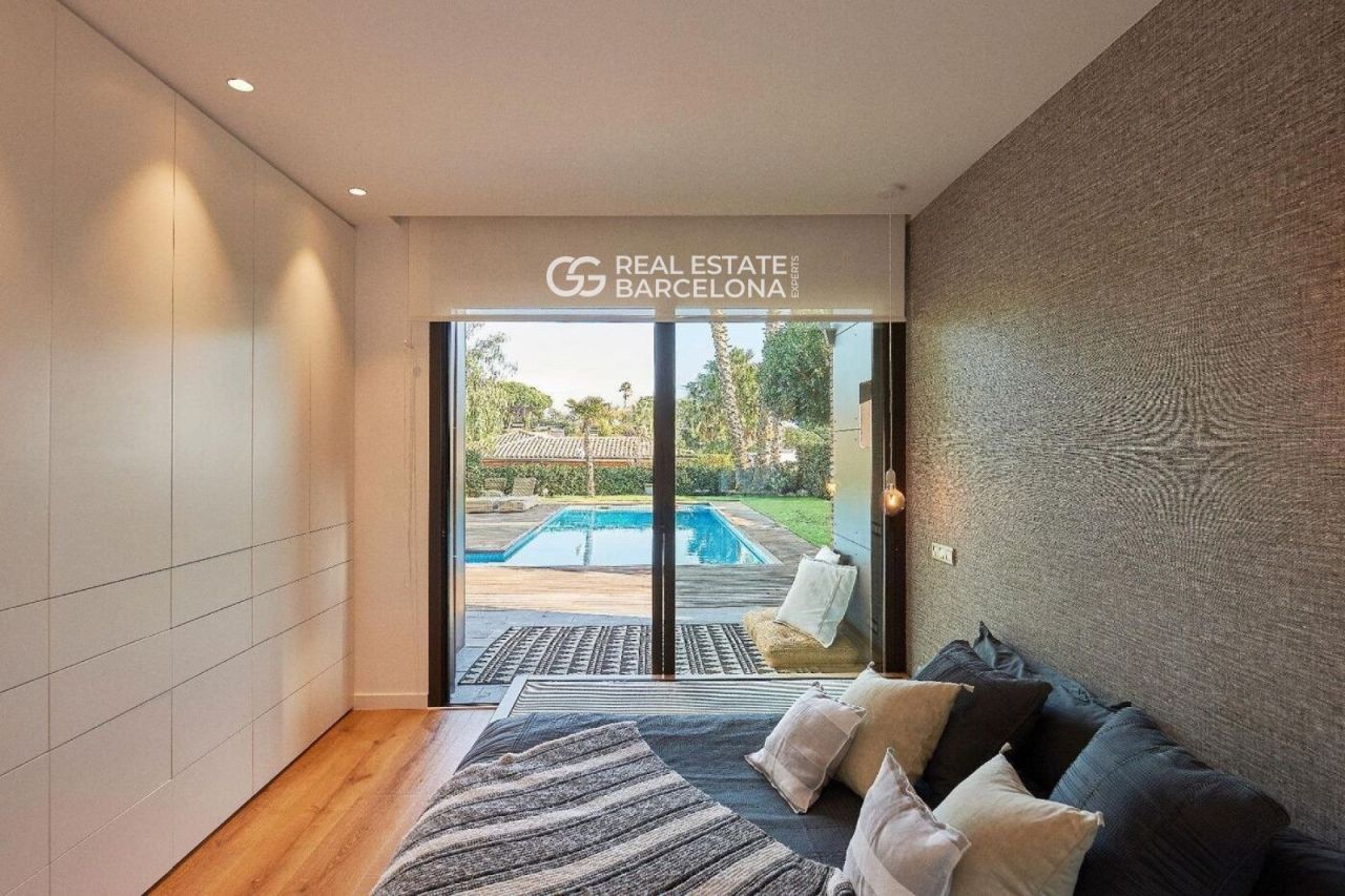 Дом Barcelona, Sant Andreu de Llavaneres, Испания, 372 м² - фото 11