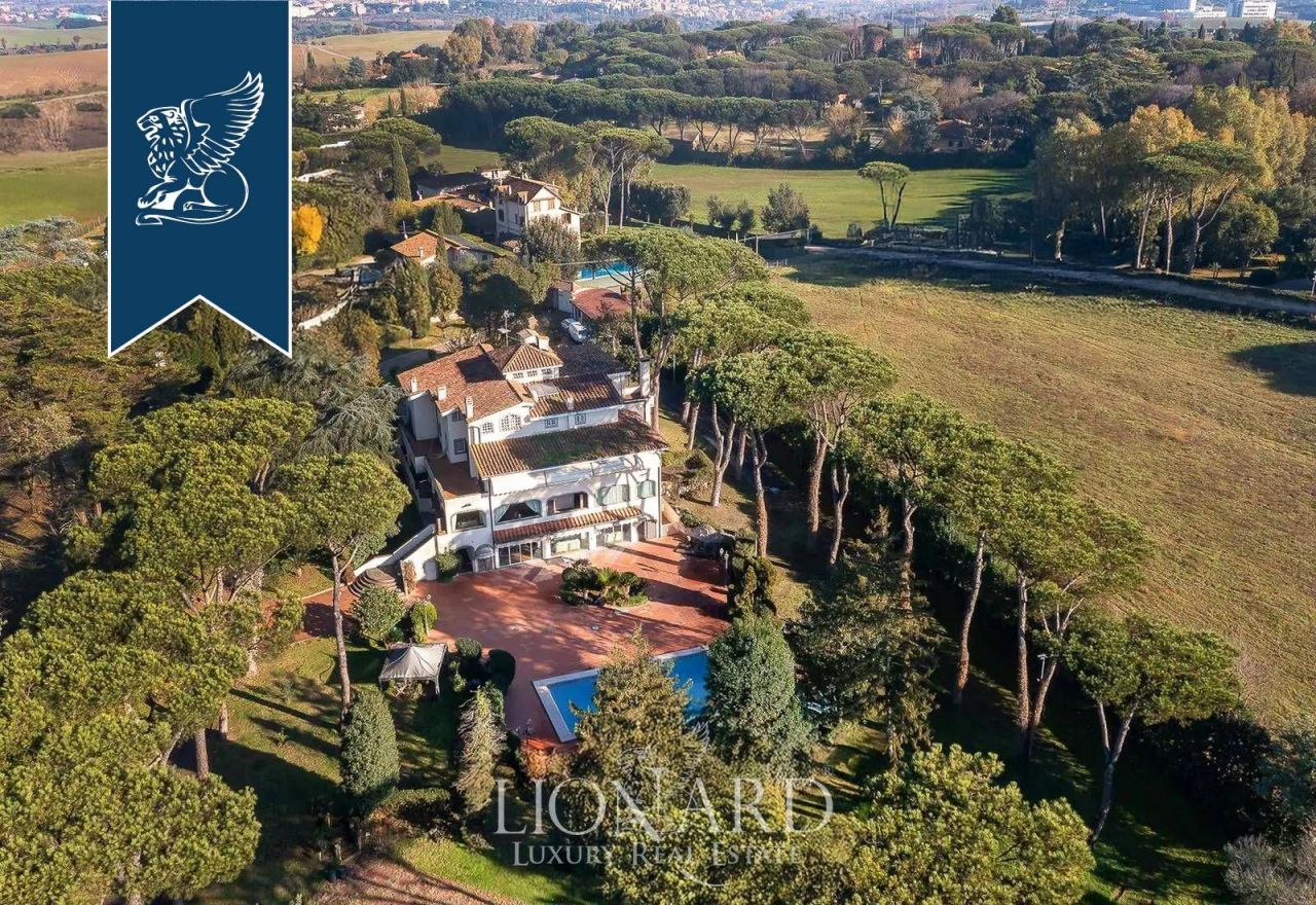 Вилла в Риме, Италия, 1 300 м² - фото 1