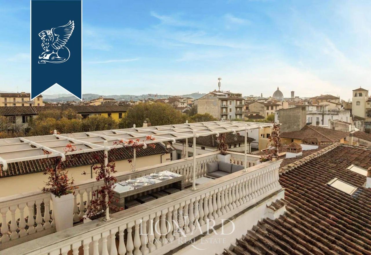 Апартаменты во Флоренции, Италия, 260 м² - фото 2