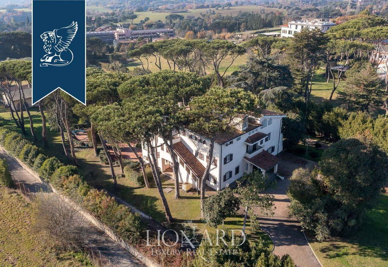 Вилла в Риме, Италия, 1 300 м² - фото 2