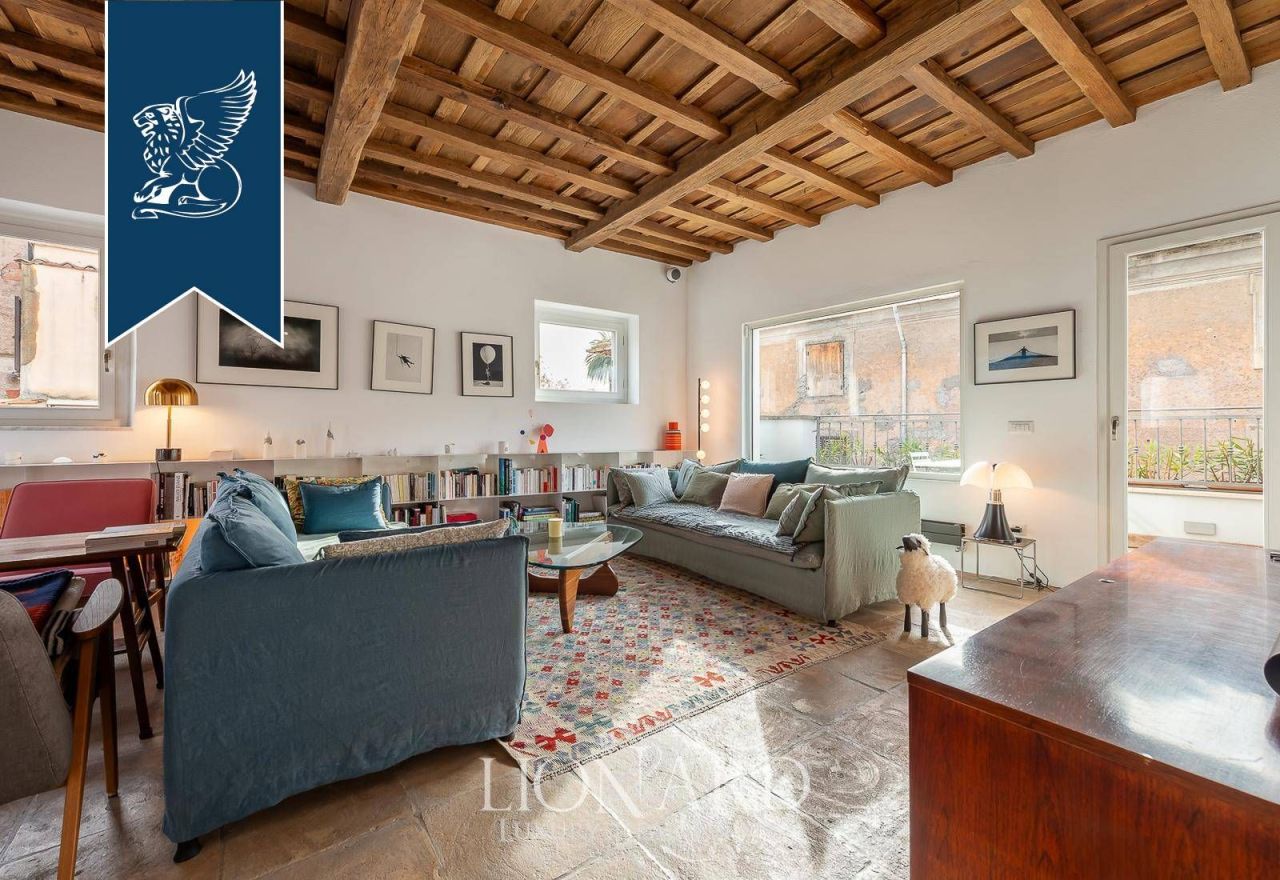 Дом в Риме, Италия, 440 м² - фото 2