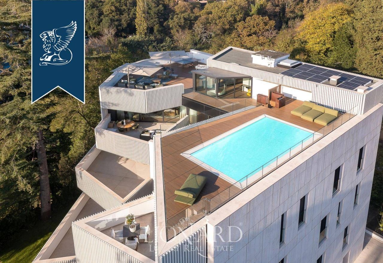 Апартаменты в Риме, Италия, 250 м² - фото 2