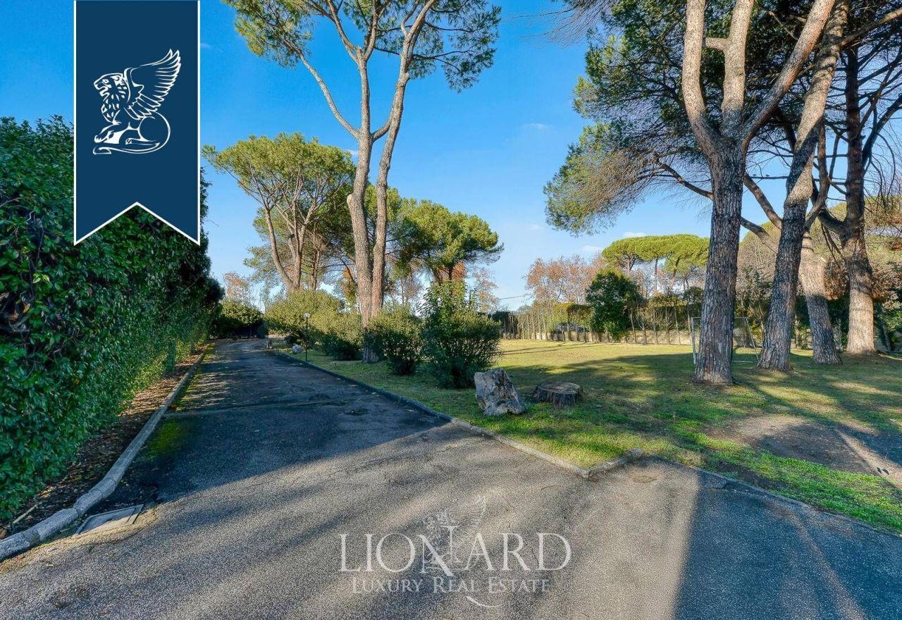 Вилла в Риме, Италия, 1 600 м² - фото 4