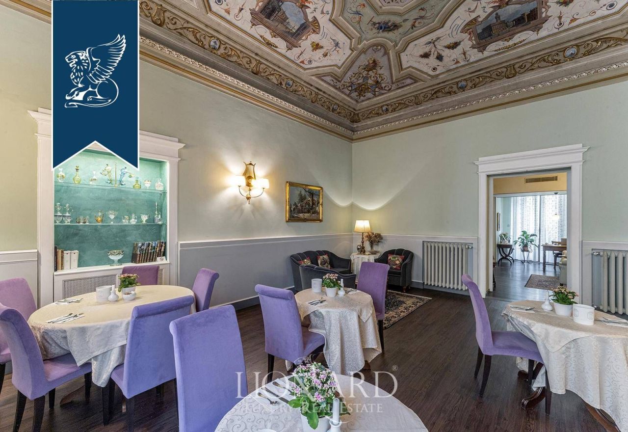 Отель, гостиница во Флоренции, Италия, 424 м² - фото 4