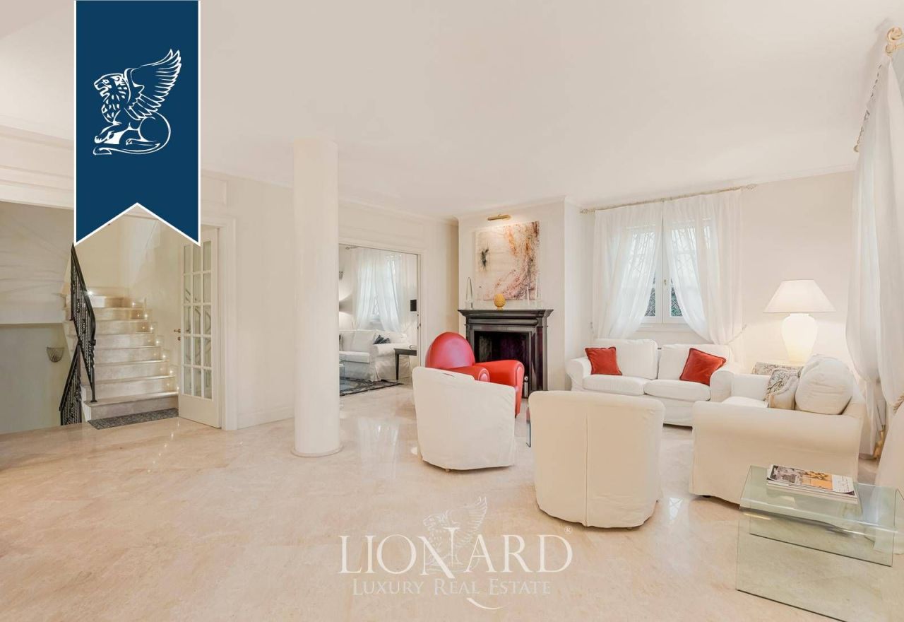 Вилла в Форте деи Марми, Италия, 326 м² - фото 5