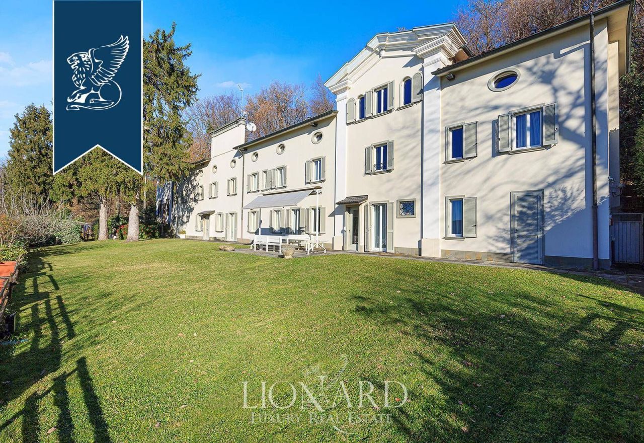 Вилла в Бергамо, Италия, 800 м² - фото 5