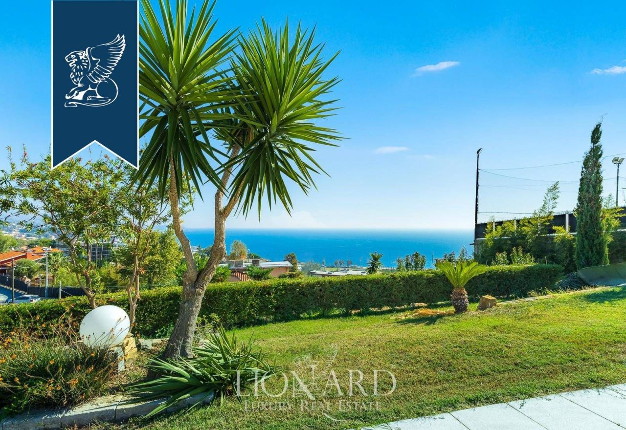 Вилла в Сан-Ремо, Италия, 600 м² - фото 5