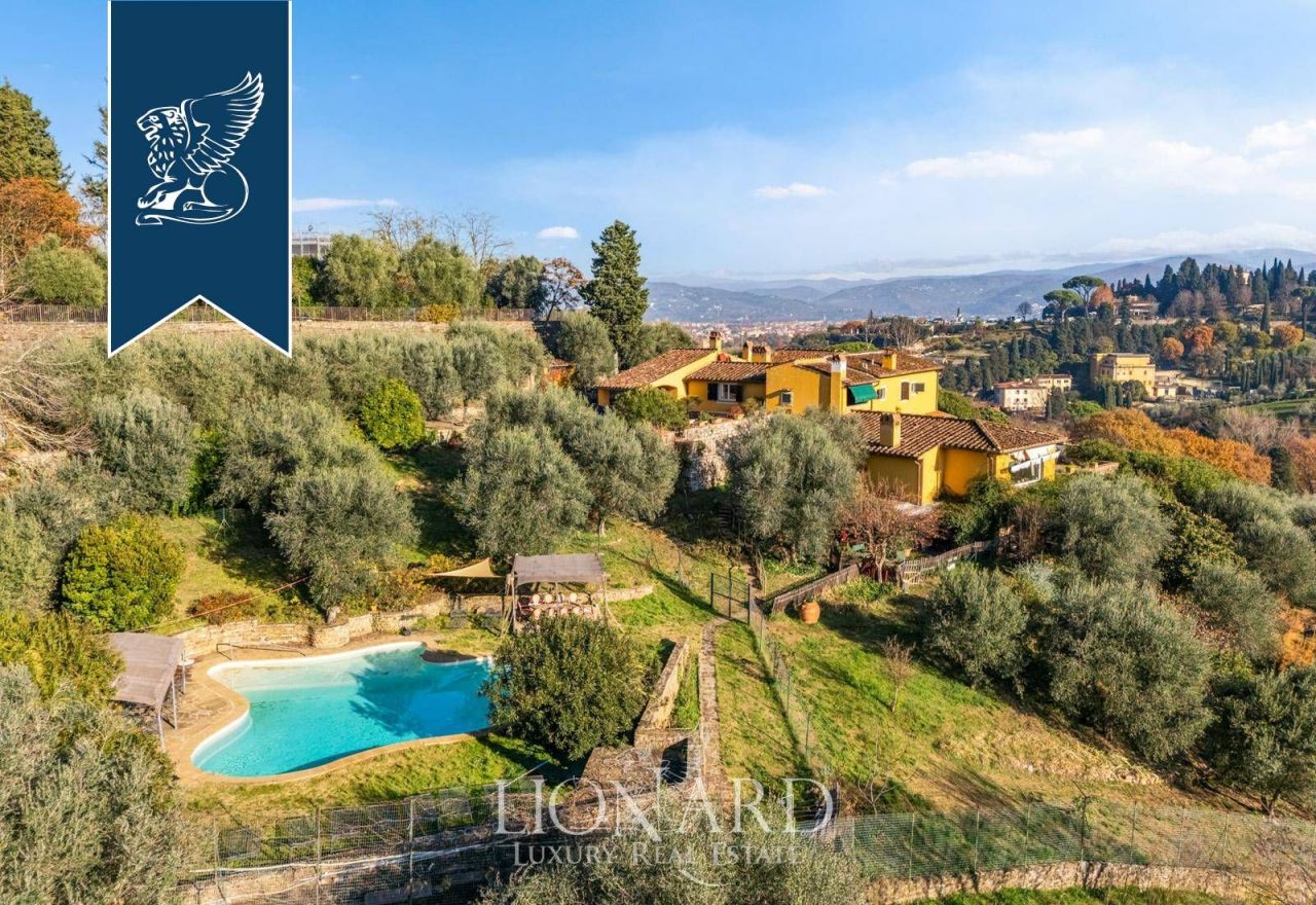 Вилла во Флоренции, Италия, 634 м² - фото 6